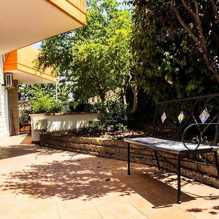 Little House Apartment Modugno Exterior photo