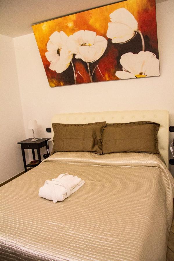 Little House Apartment Modugno Exterior photo