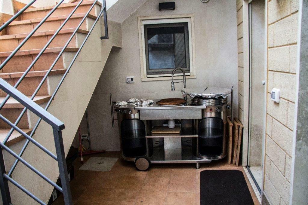 Little House Apartment Modugno Exterior photo